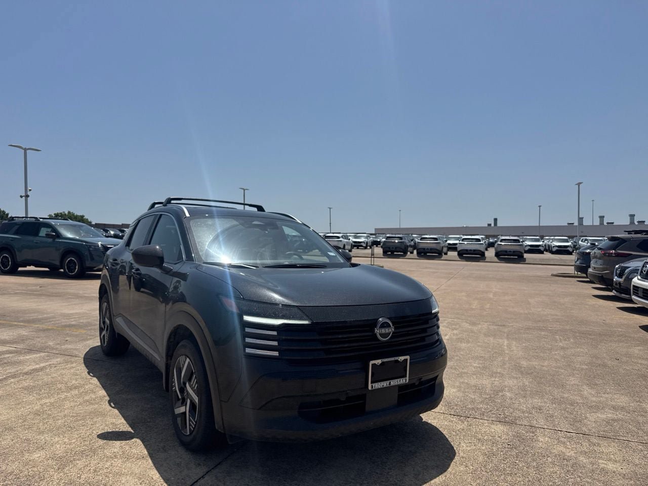 Certified 2025 Nissan Kicks SV w/ SV Premium Package FWD image 2