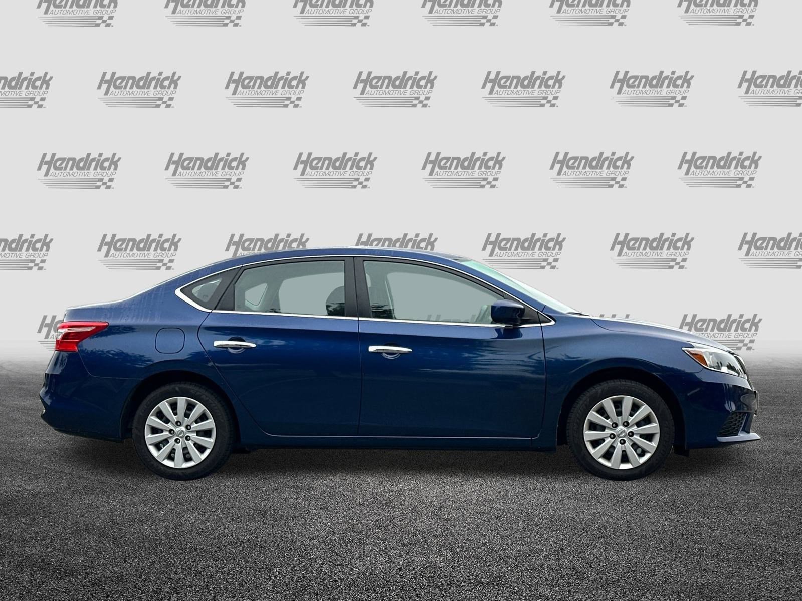 Used 2018 Nissan Sentra S image 3