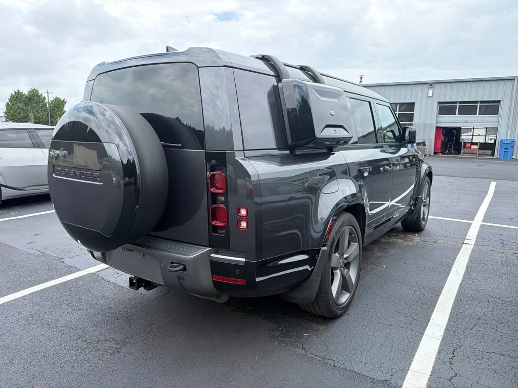 Used 2024 Land Rover Defender 130 Outbound AWD/4WD image 4
