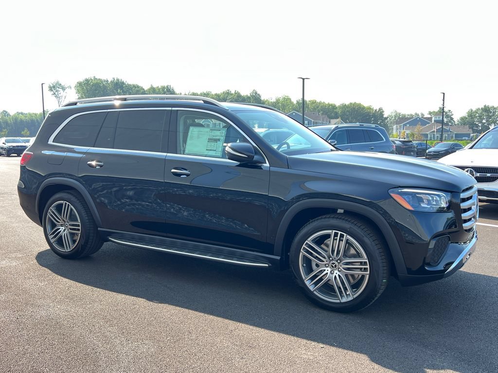 New 2026 Mercedes-Benz GLS 450 4MATIC image 2