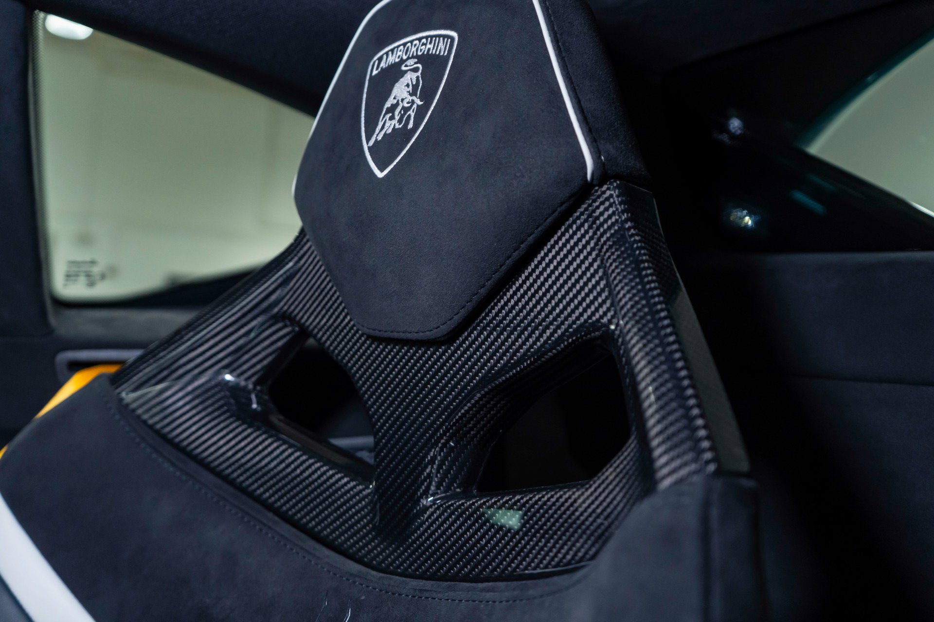 Used 2023 Lamborghini Huracan Tecnica image 28