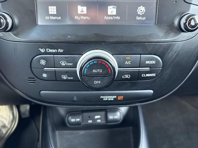 Used 2018 Kia Soul + image 25