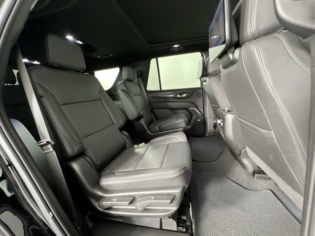 Used 2024 GMC Yukon Denali w/ Denali Reserve Package image 28