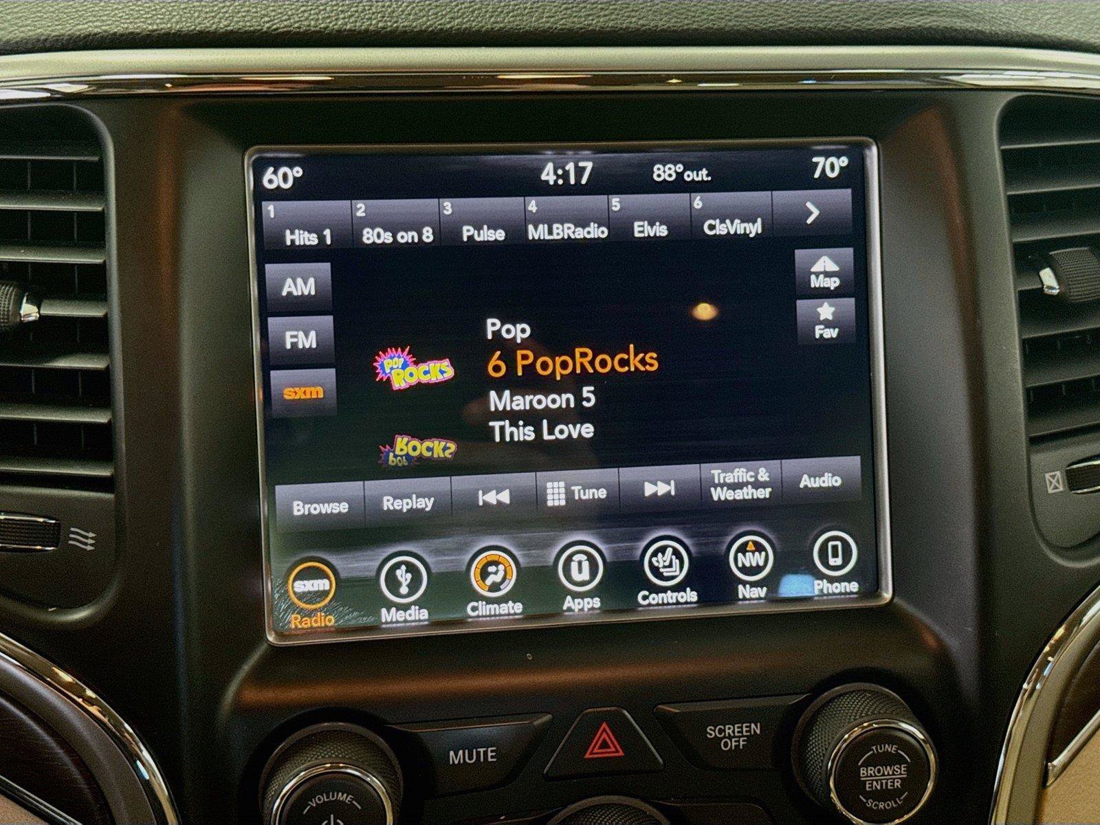 Used 2018 Jeep Grand Cherokee Limited AWD/4WD image 14