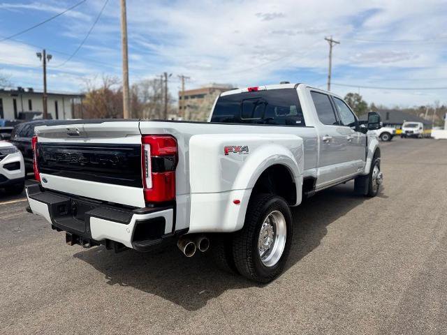 Certified 2025 Ford F450 Platinum w/ FX4 Off-Road Package AWD/4WD image 6