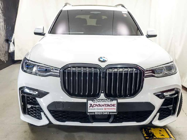 Used 2020 BMW X7 M50i AWD/4WD image 3