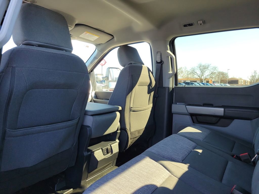 Certified 2025 Ford F350 XLT image 16