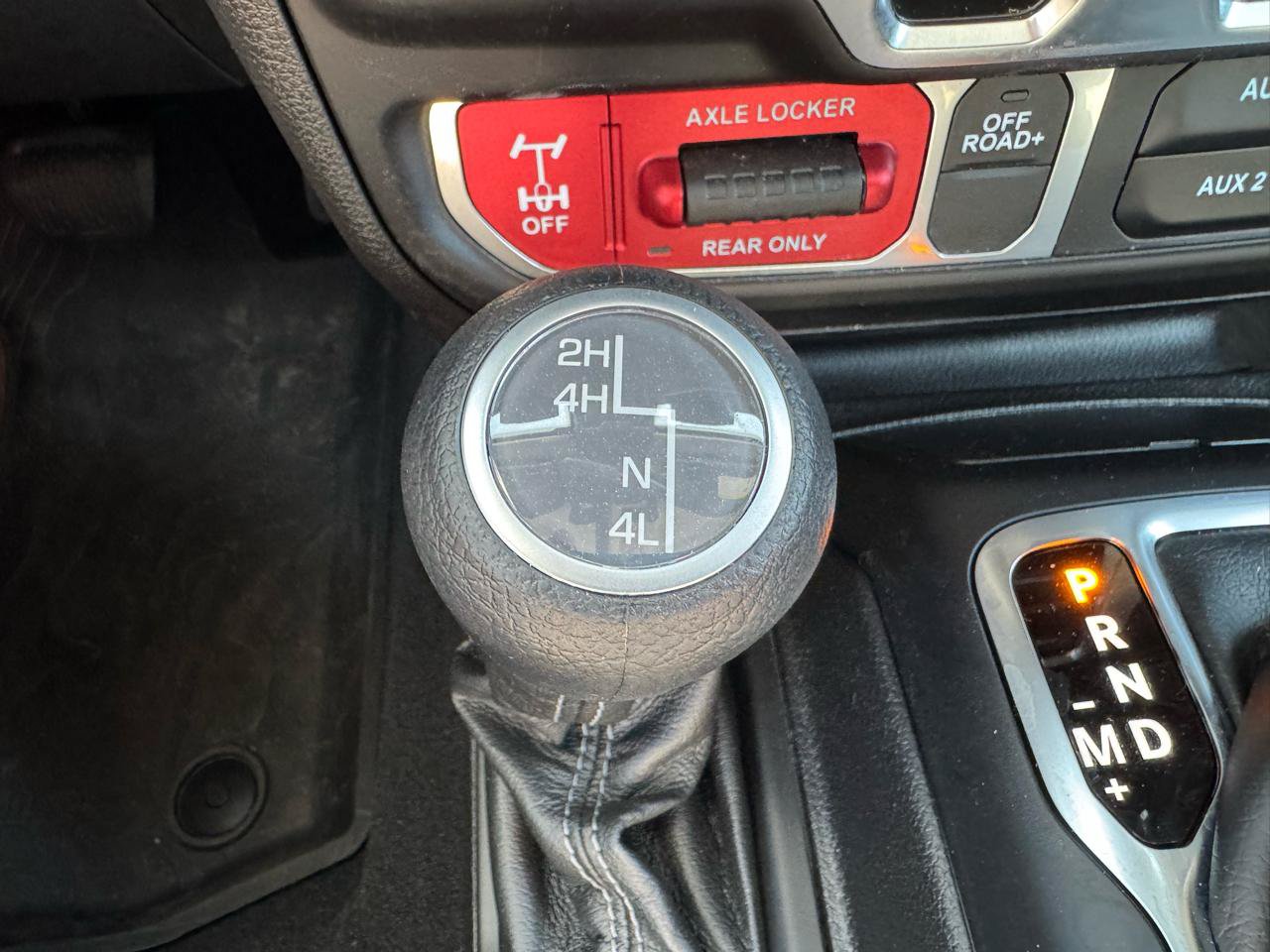Used 2025 Jeep Wrangler Unlimited Sport AWD/4WD image 22