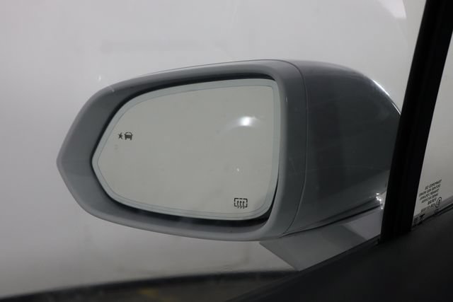 Used 2024 Chevrolet Blazer EV LT AWD/4WD image 38