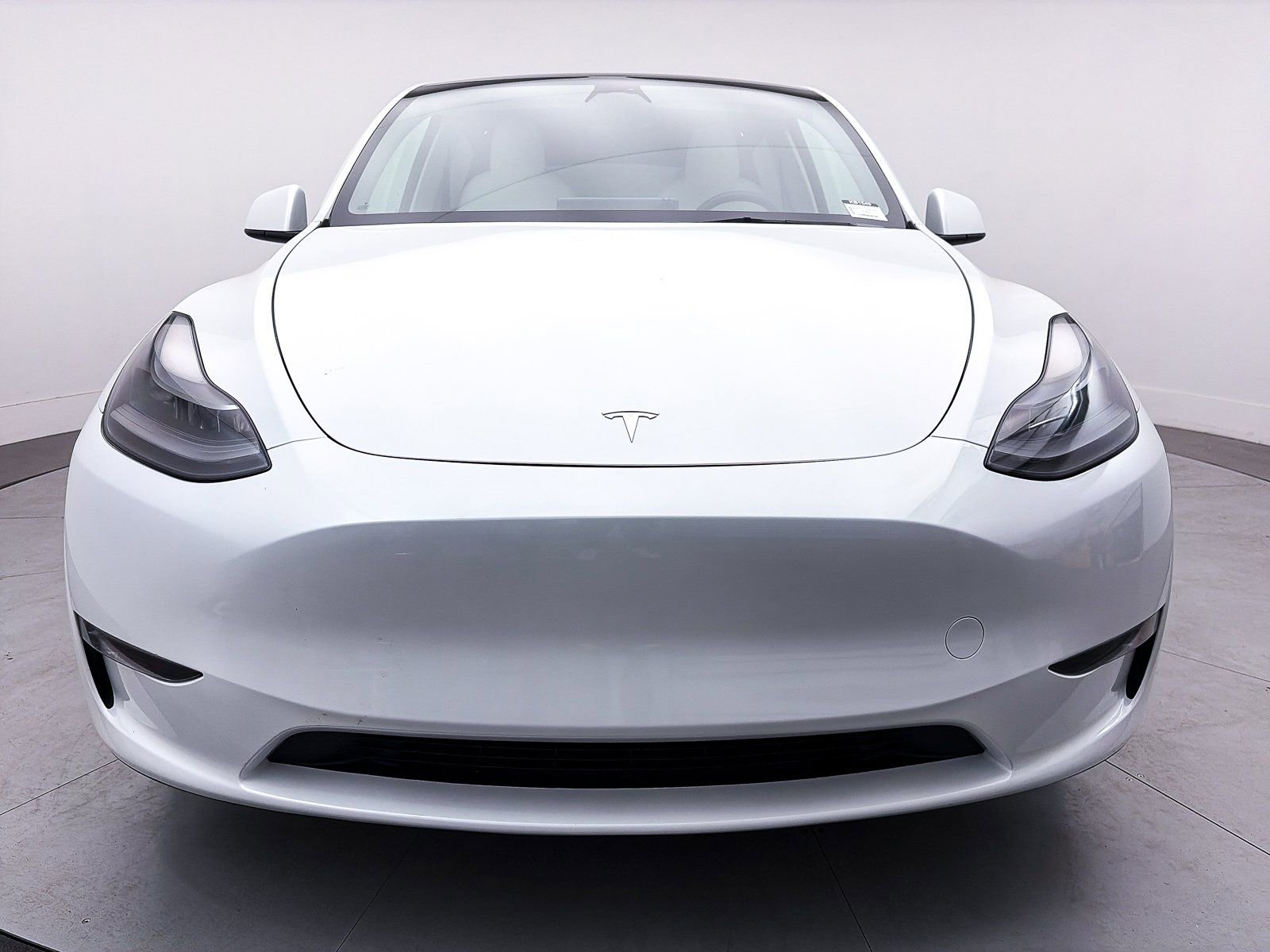 Used 2023 Tesla Model Y Long Range image 10