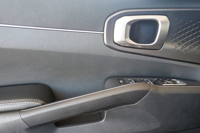 Certified 2024 Kia Sorento S w/ Panoramic Sunroof Package FWD image 24