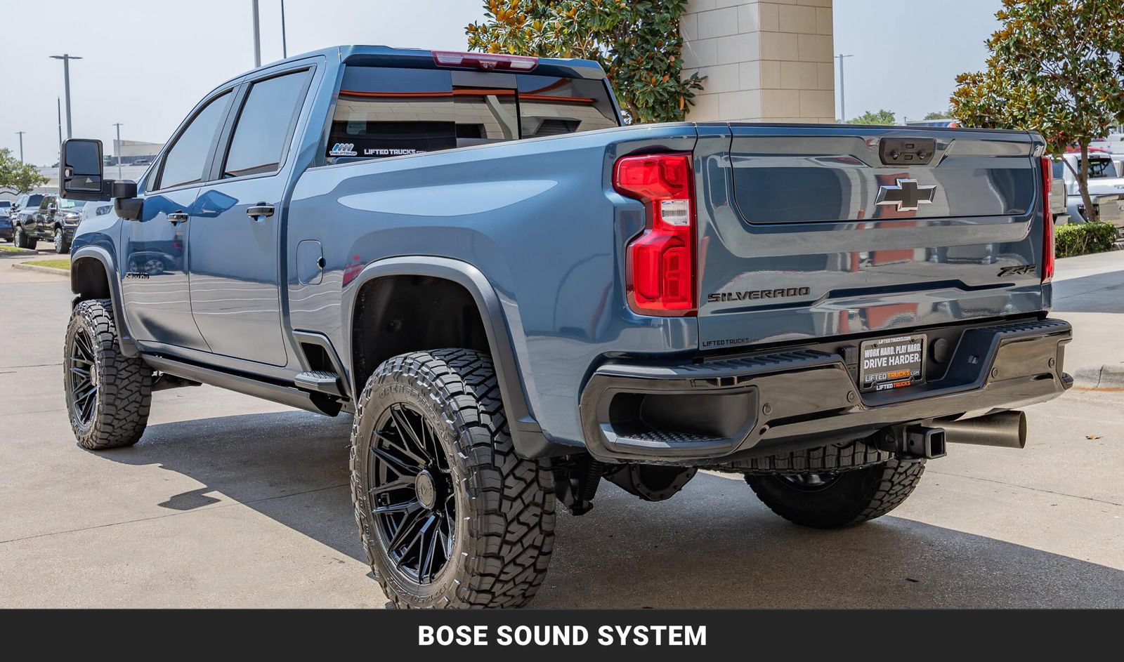 Used 2024 Chevrolet Silverado 2500 ZR2 w/ Technology Package AWD/4WD image 7