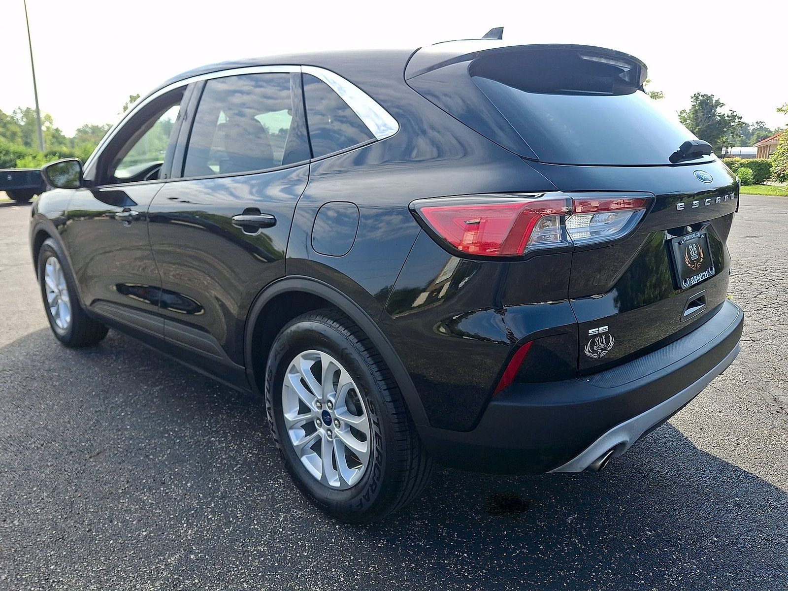 Used 2020 Ford Escape SE FWD image 22