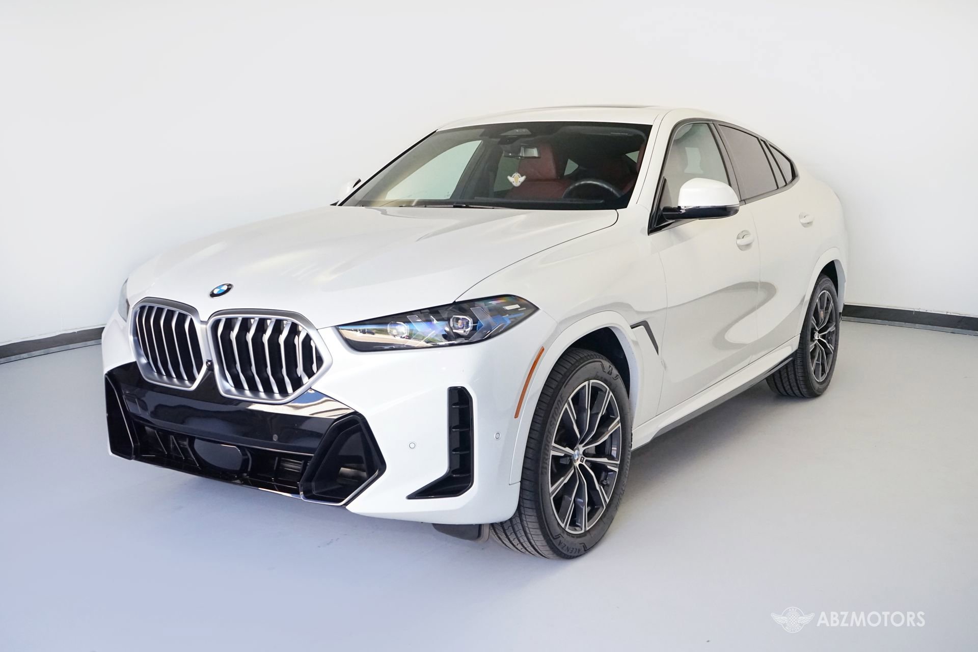 Used 2026 BMW X6 xDrive40i image 2