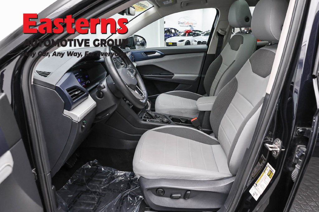 Used 2024 Volkswagen Taos SE AWD/4WD image 15