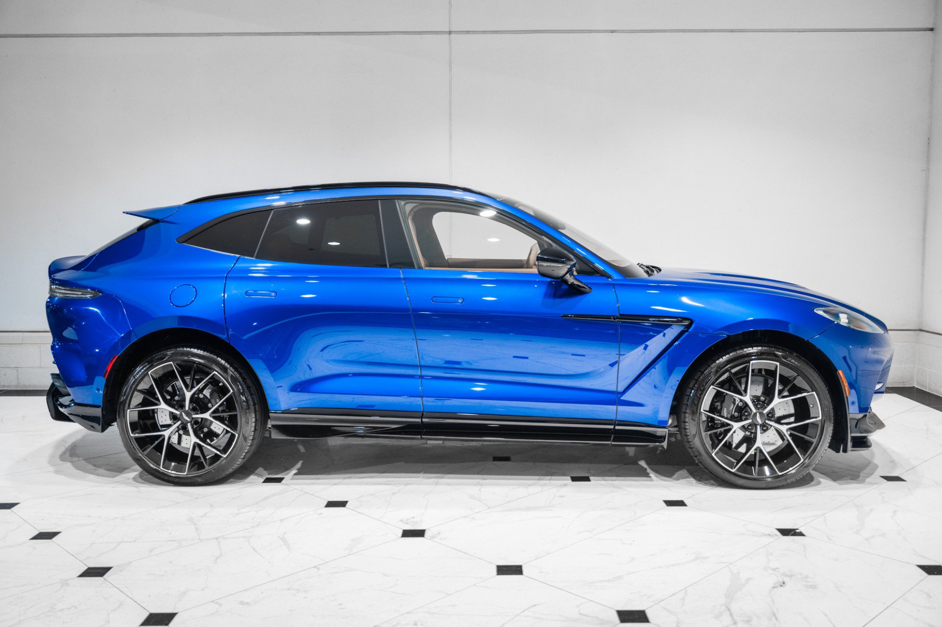 New 2026 Aston Martin DBX 707 AWD/4WD image 47