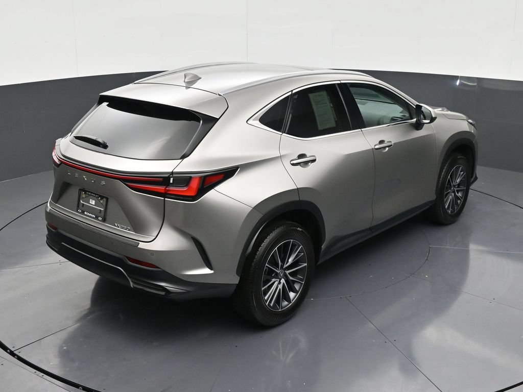 Used 2025 Lexus NX 250 FWD w/ Accessory Package (Z2) image 21