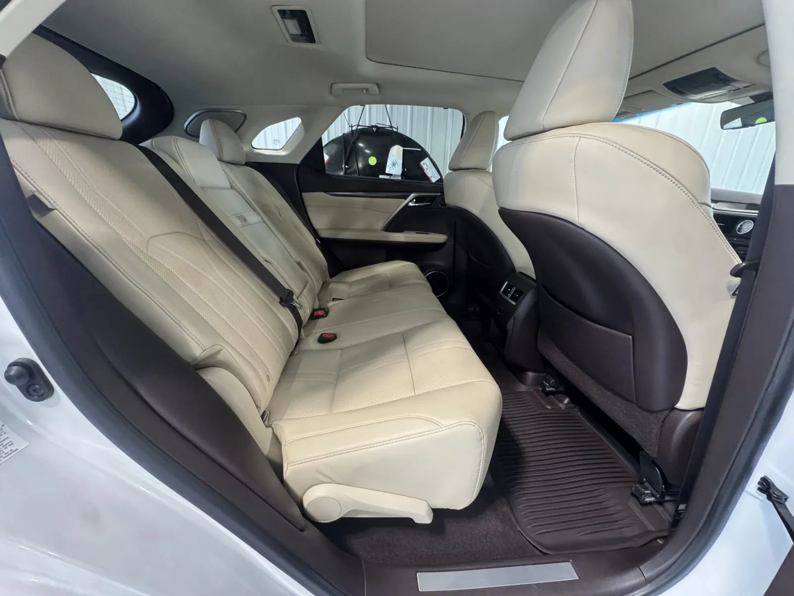 Used 2018 Lexus RX 450h AWD w/ Luxury Package image 19
