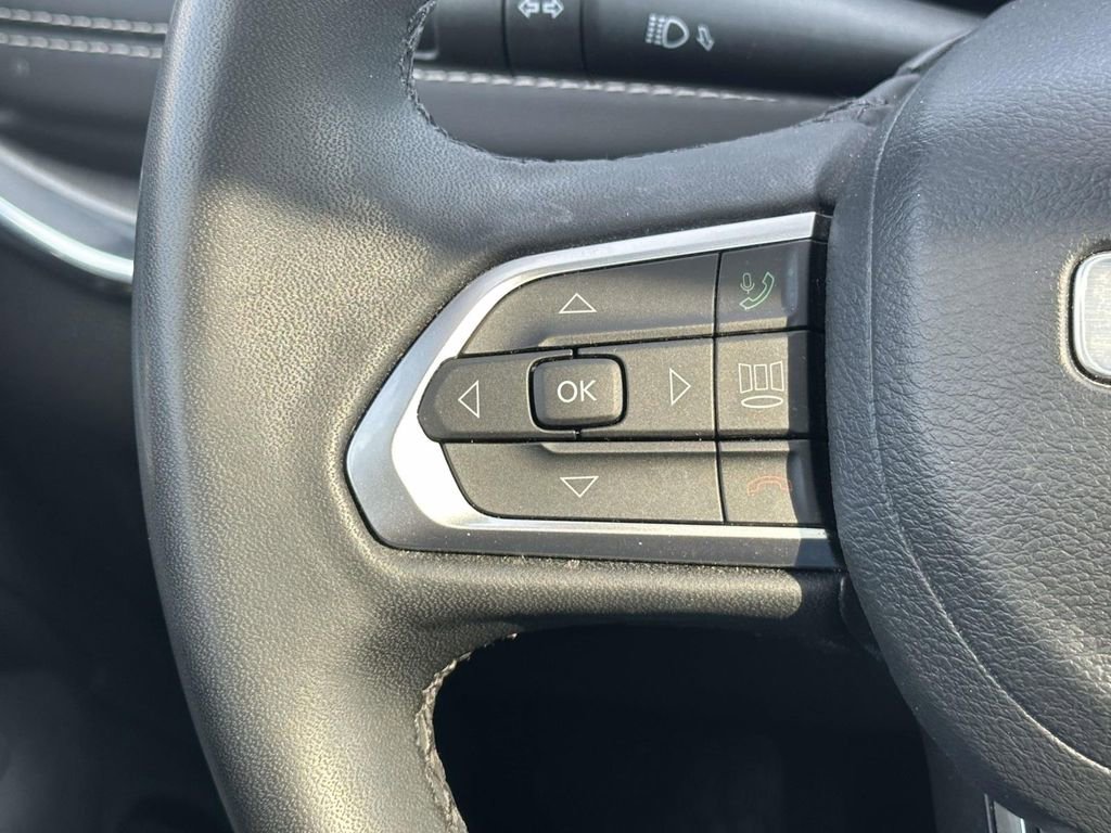 Used 2023 Jeep Compass High Altitude image 23