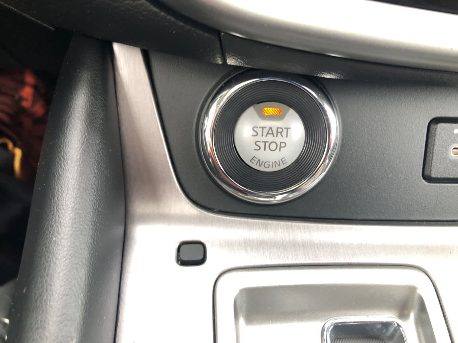 Used 2024 Nissan Murano SL image 22