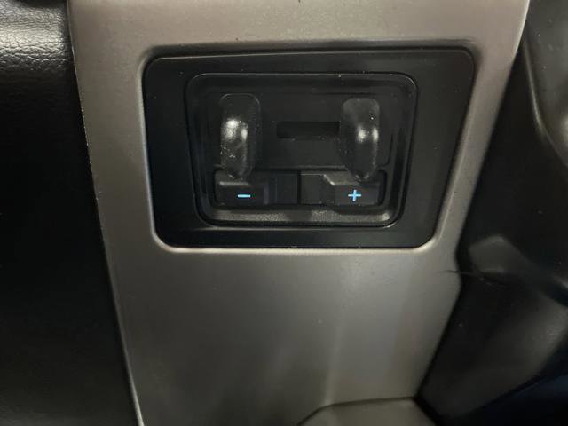 Used 2022 Ford F250 Lariat image 25