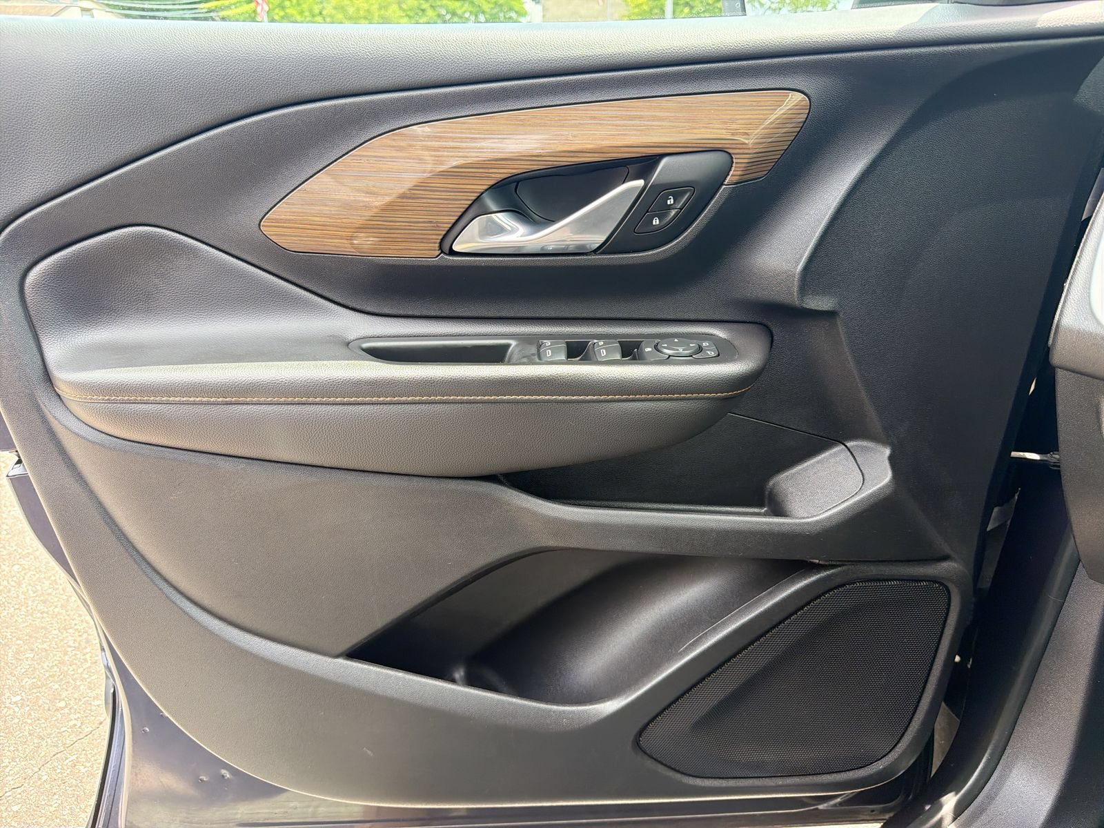 Used 2019 GMC Terrain SLE w/ Driver Convenience Package FWD image 34