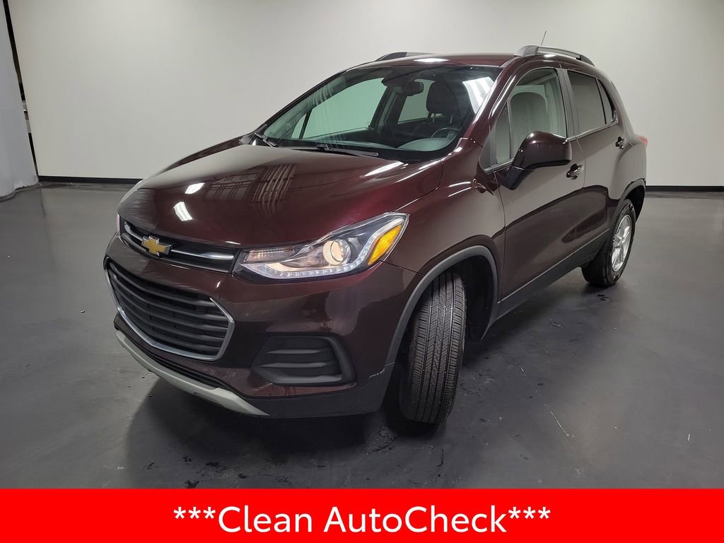 Used 2022 Chevrolet Trax LT w/ Driver Confidence Package AWD/4WD image 4