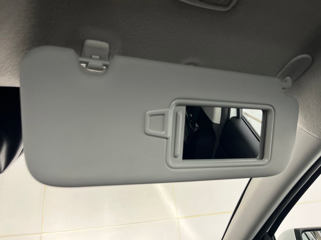 Used 2025 Hyundai Elantra Blue FWD image 76