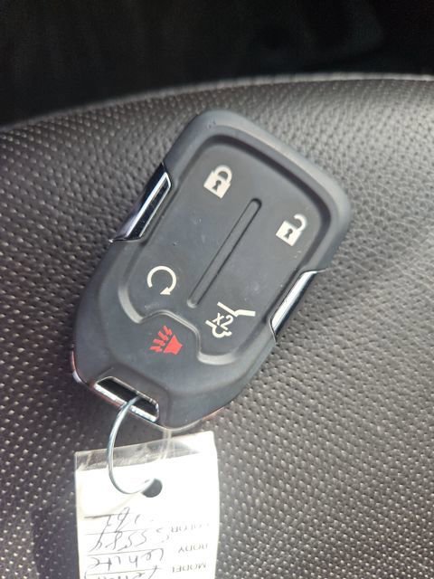 Used 2023 GMC Terrain SLT w/ Tech Package image 30