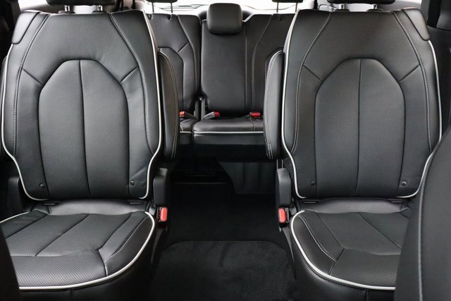 New 2026 Chrysler Pacifica Limited w/ S Appearance Package image 41