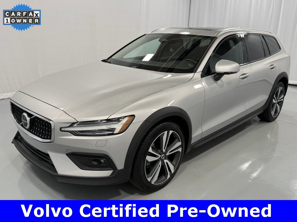 Certified 2023 Volvo V60 B5 Cross Country Plus w/ Climate Package
