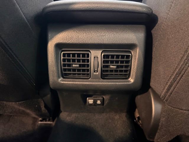 Used 2025 Toyota Camry LE FWD image 16