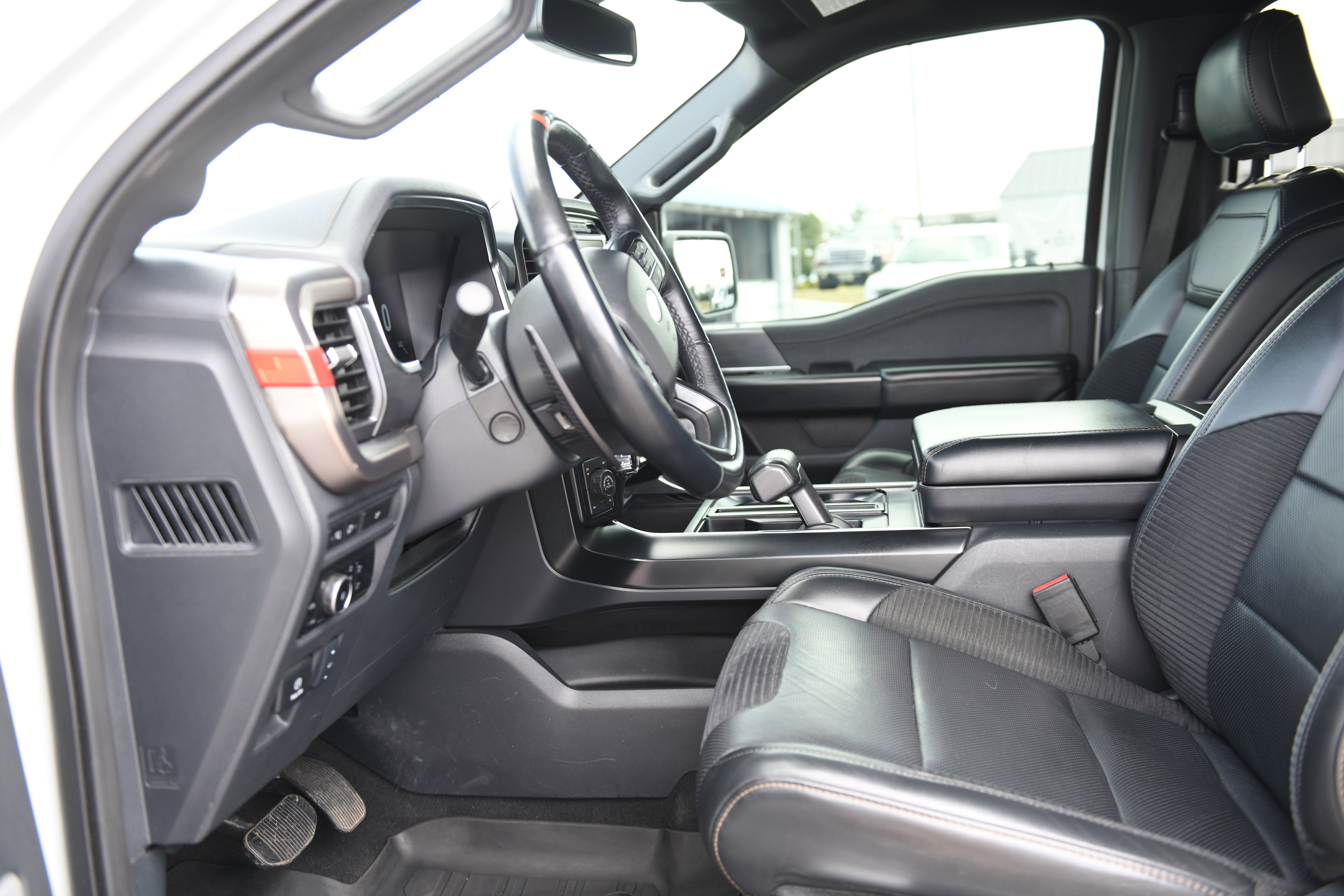 Used 2023 Ford F150 Raptor image 23