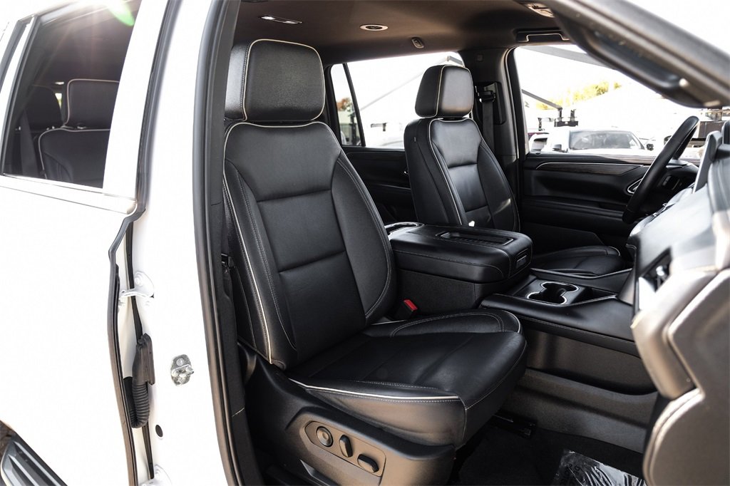Used 2022 Chevrolet Suburban Premier image 35