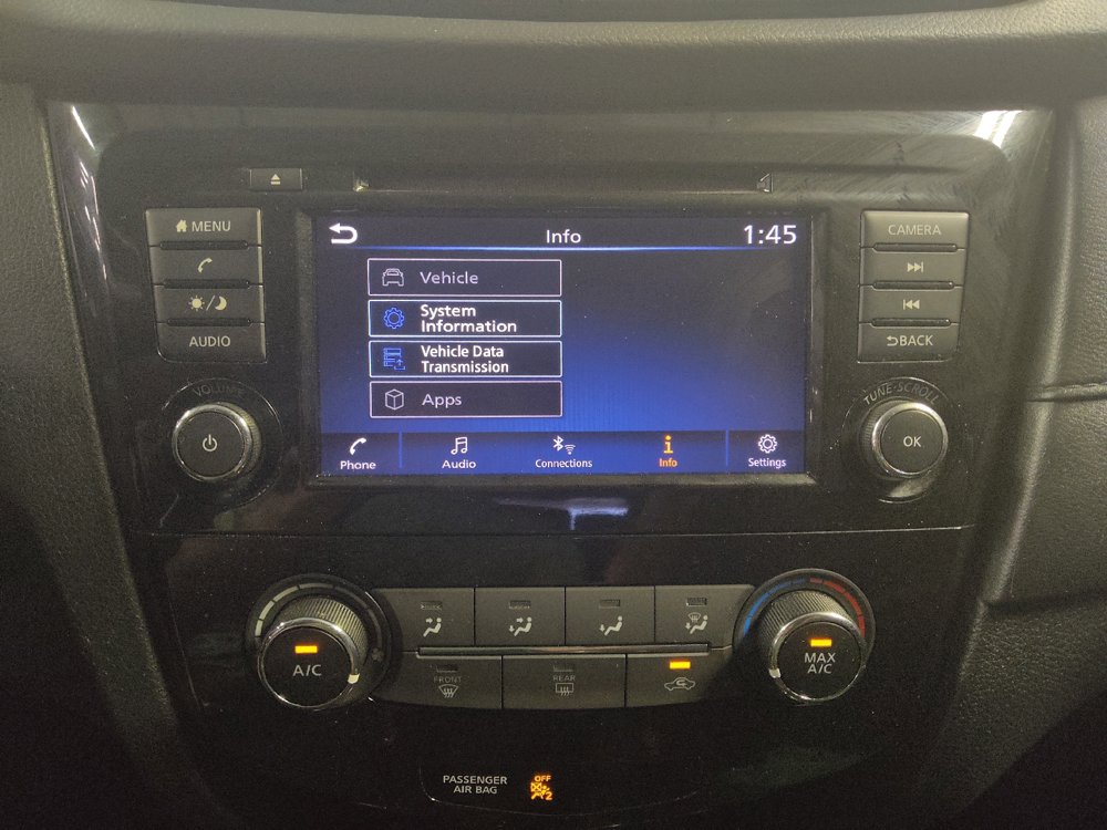 Used 2018 Nissan Rogue S FWD image 25