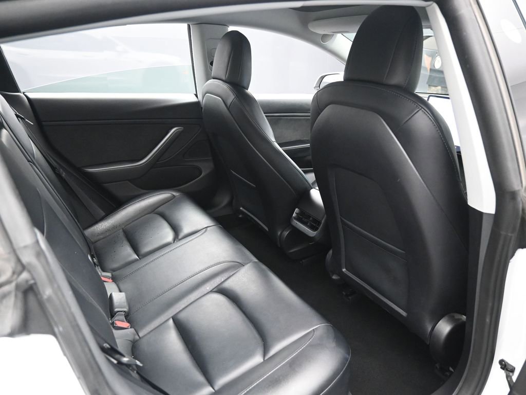 Used 2021 Tesla Model 3 Long Range AWD/4WD image 27