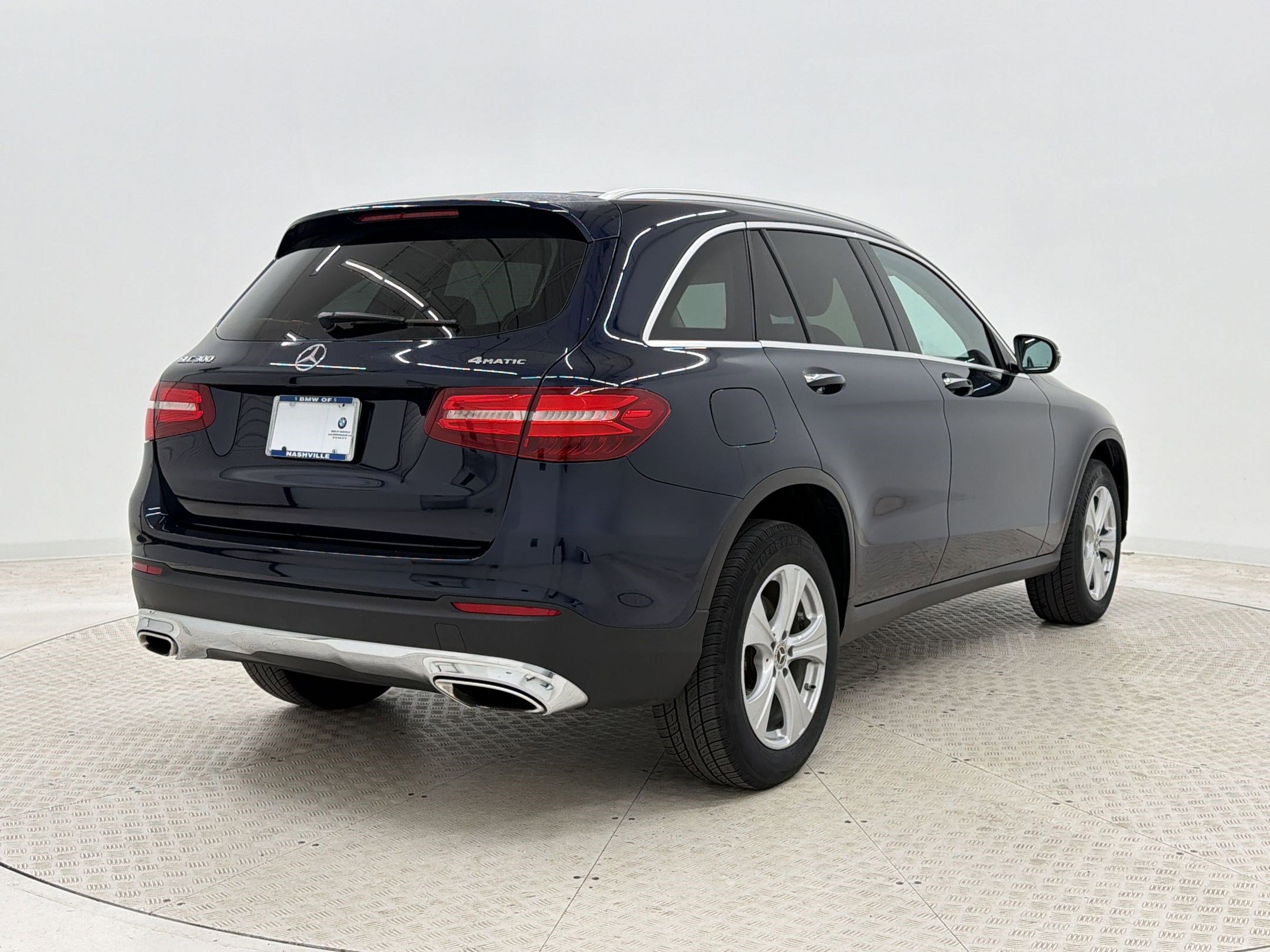 Used 2017 Mercedes-Benz GLC 300 4MATIC image 9