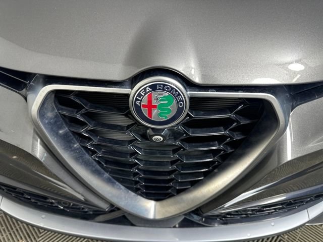 Used 2024 Alfa Romeo Tonale Ti image 9