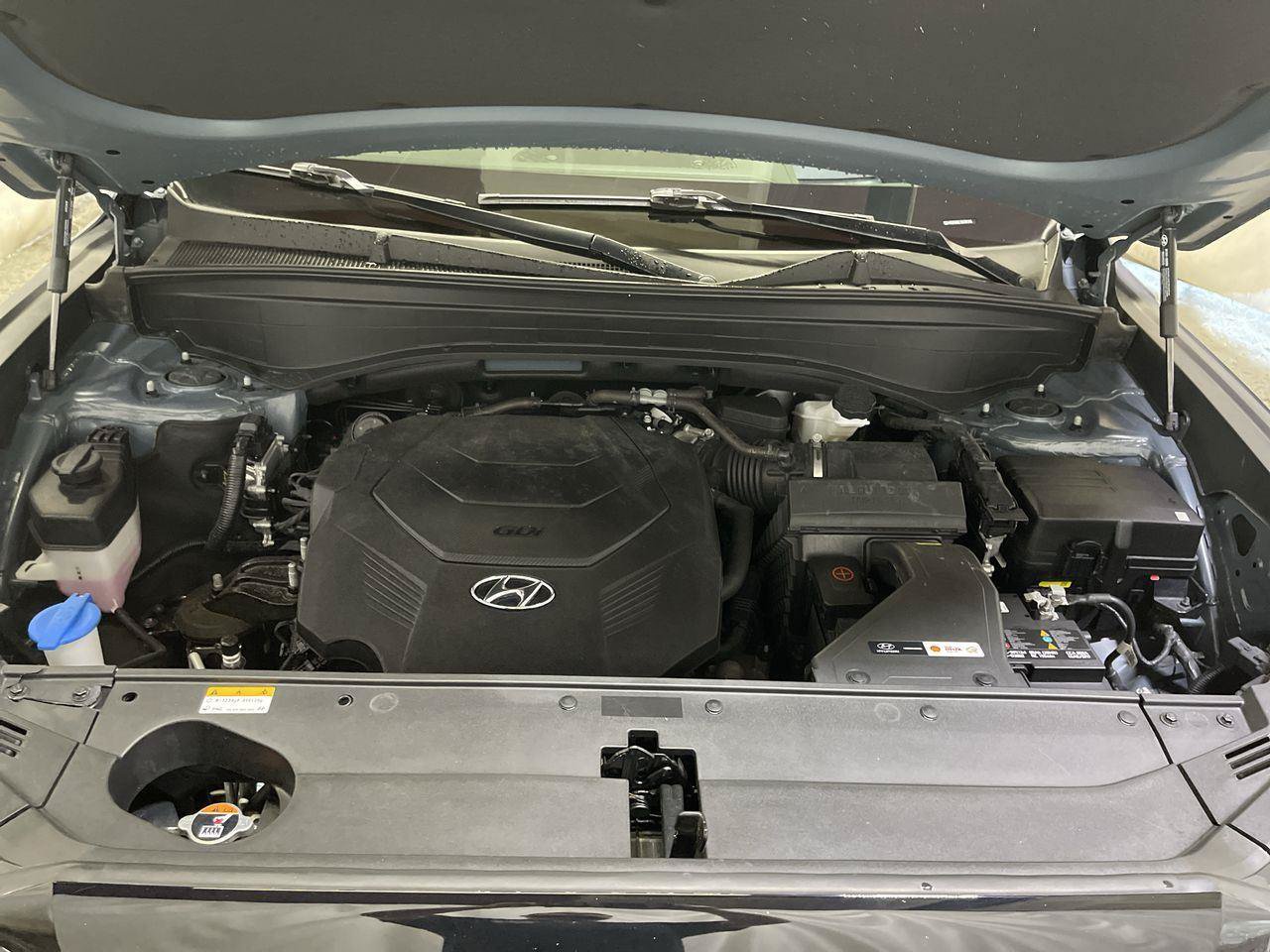 Used 2024 Hyundai Palisade Limited AWD/4WD image 27