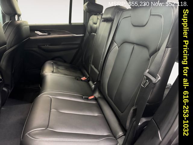 New 2025 Jeep Grand Cherokee Limited image 24