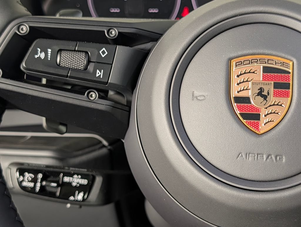 New 2026 Porsche Cayenne GTS AWD/4WD image 39
