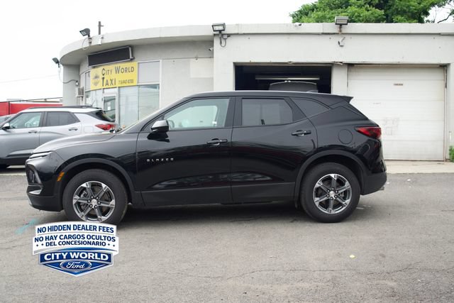 Used 2025 Chevrolet Blazer LT FWD image 5