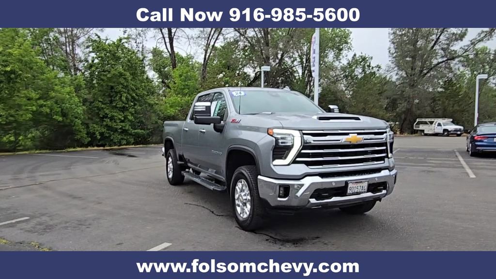 Used 2024 Chevrolet Silverado 2500 LTZ w/ LTZ Convenience Package image 3