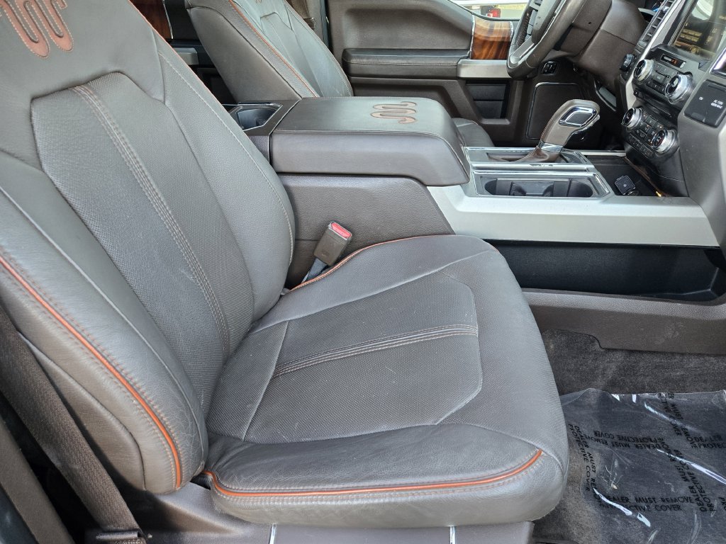 Used 2015 Ford F150 King Ranch w/ Equipment Group 601A Luxury AWD/4WD image 11