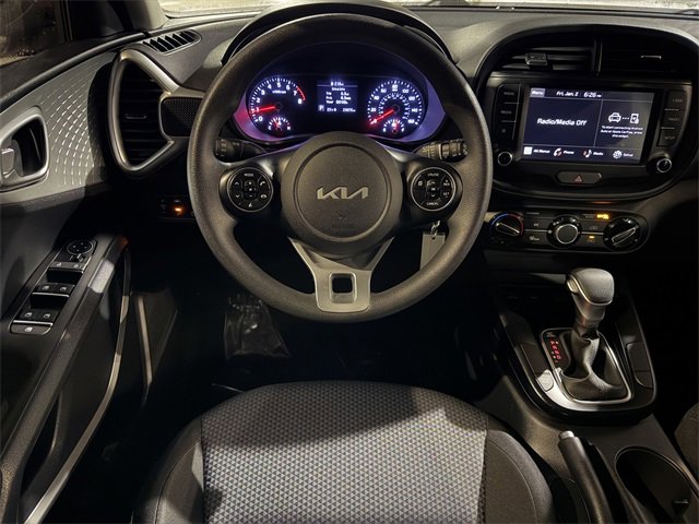 Used 2022 Kia Soul LX w/ Technology Package image 25