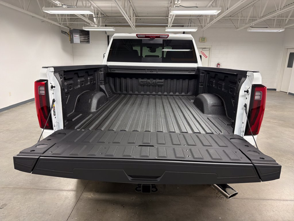New 2026 GMC Sierra 3500 Denali w/ Denali Reserve Package AWD/4WD image 19