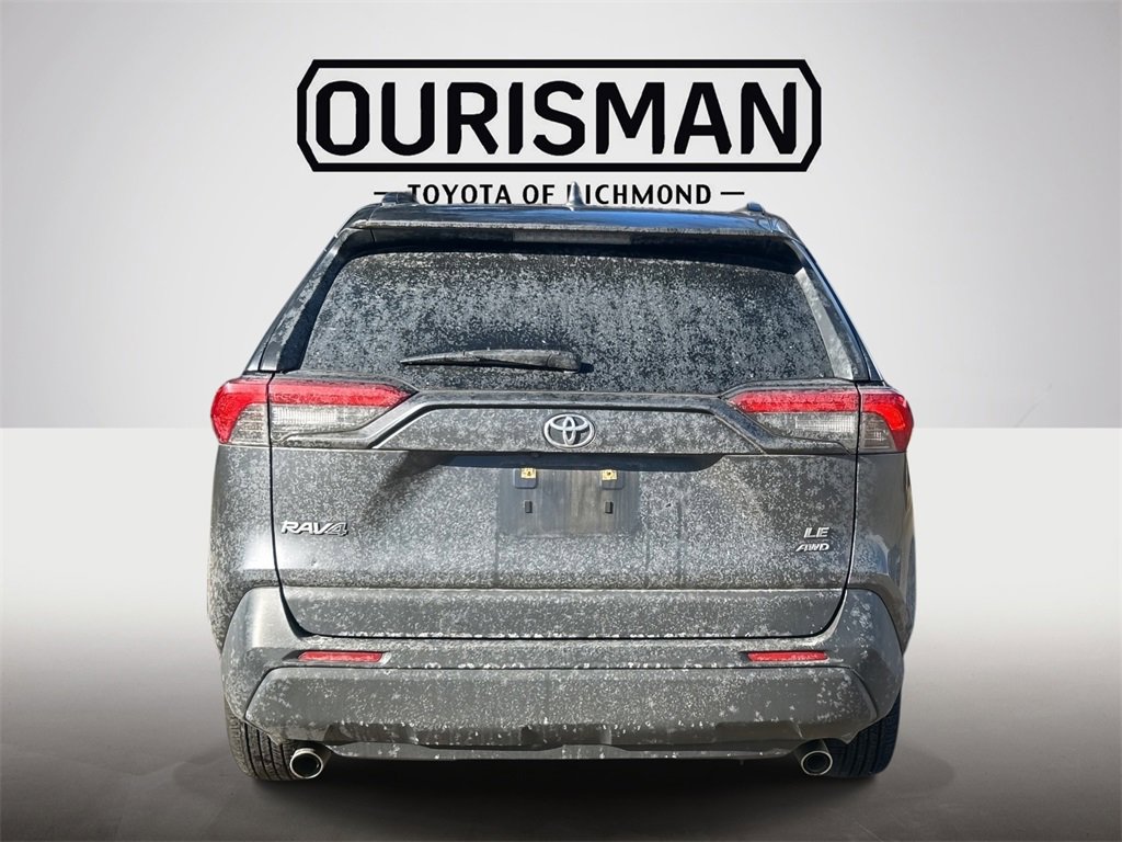 Certified 2019 Toyota RAV4 LE image 4