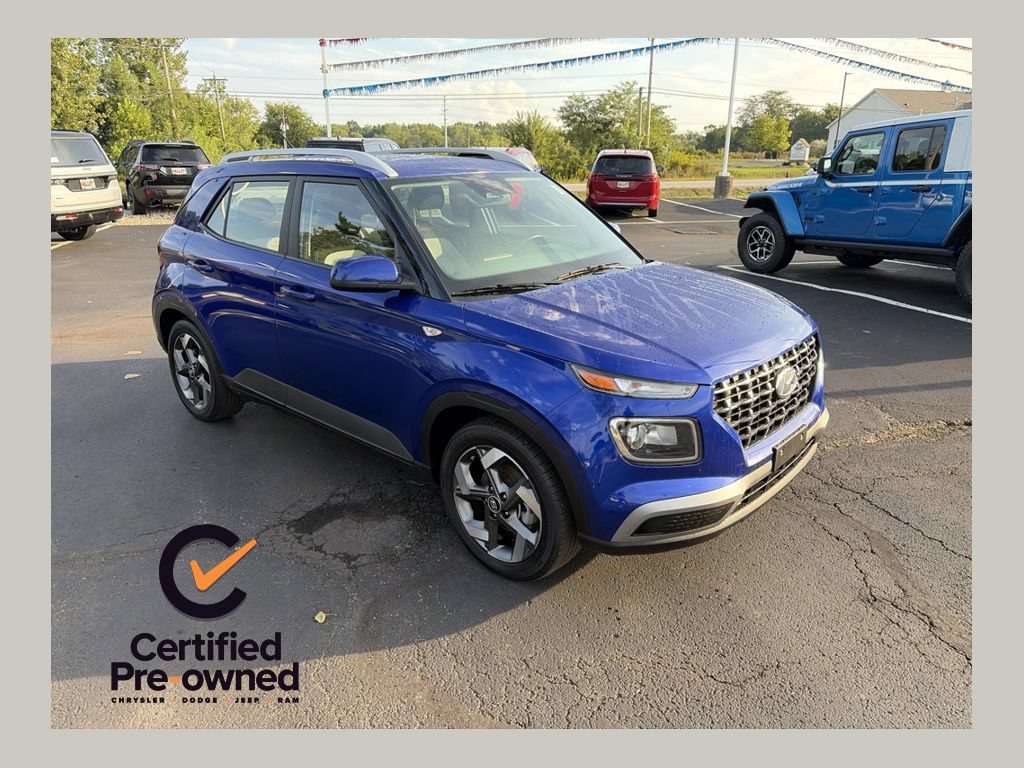 Used 2025 Hyundai Venue SEL