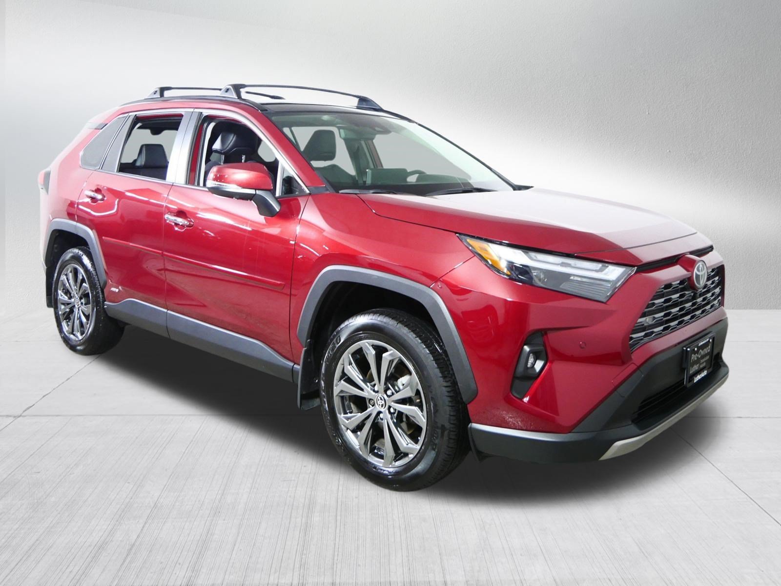 Used 2025 Toyota RAV4 Limited w/ Advanced Technology Package AWD/4WD image 1