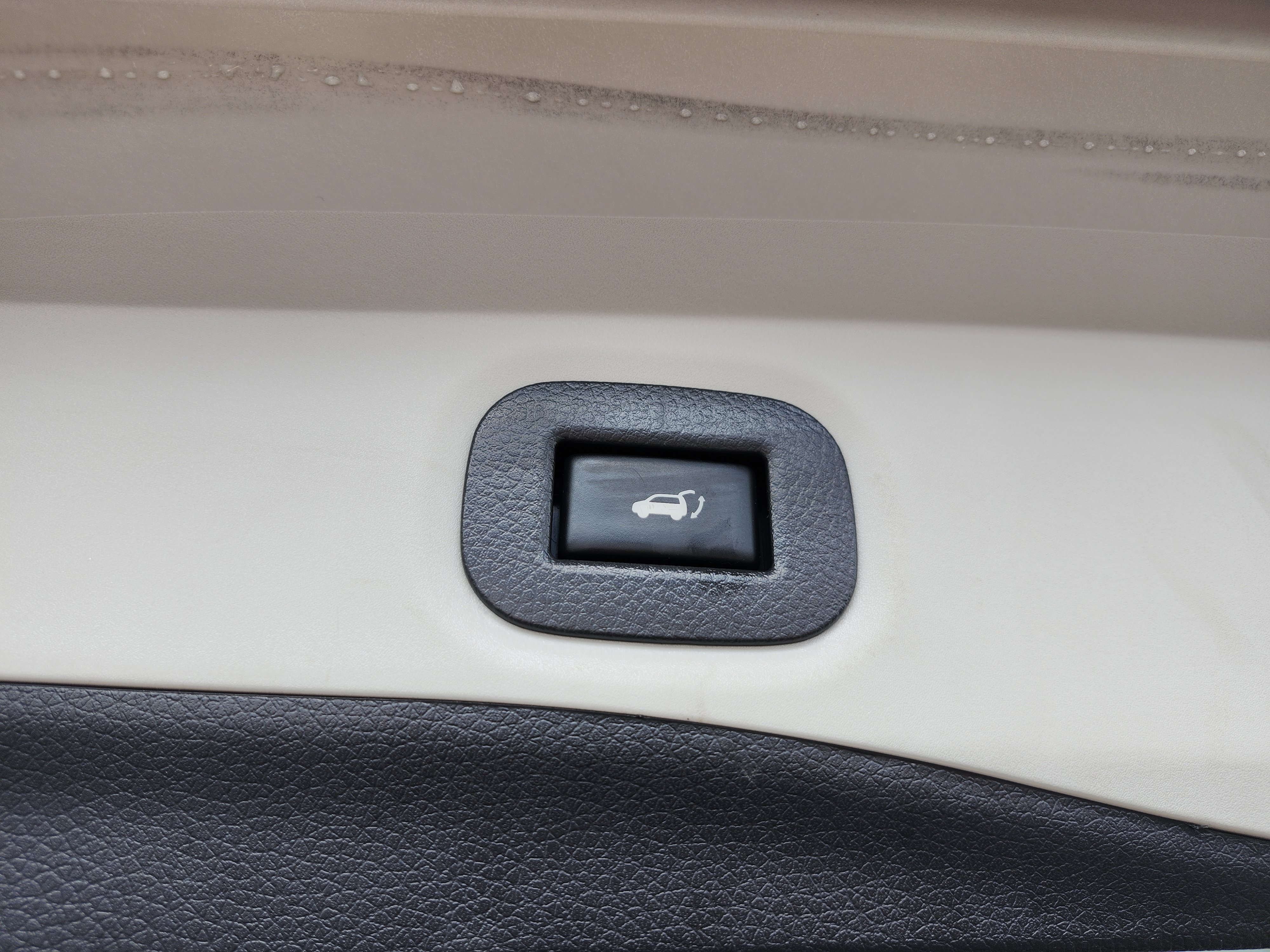 Used 2020 Nissan Rogue SL image 25